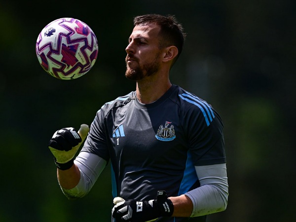 Martin Dubravka Selangkah Lagi Gabung Burnley dari Newcastle United